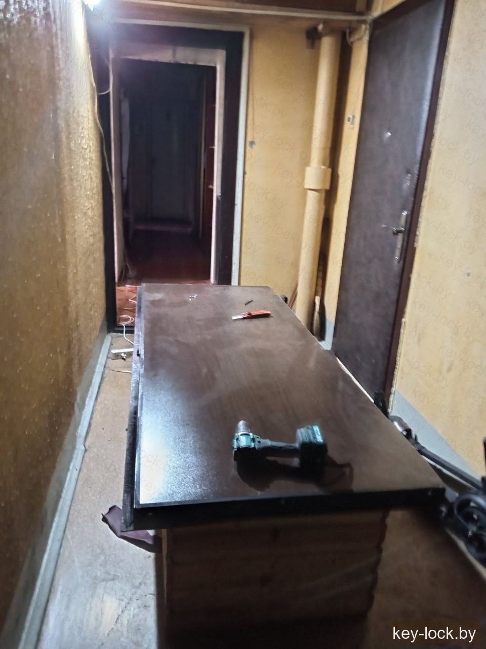Подготовка ПВХ-панели на объекте в Минске